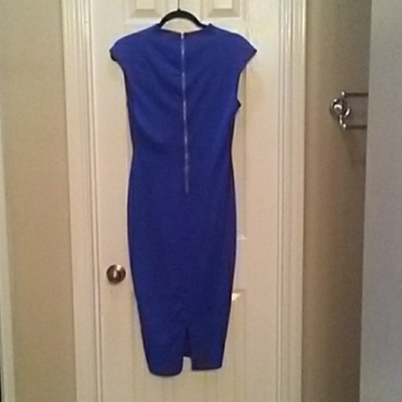 Blue dress - Picture 3 of 6